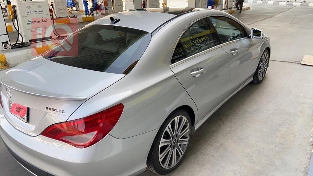 مێرسێدس بێنز CLA